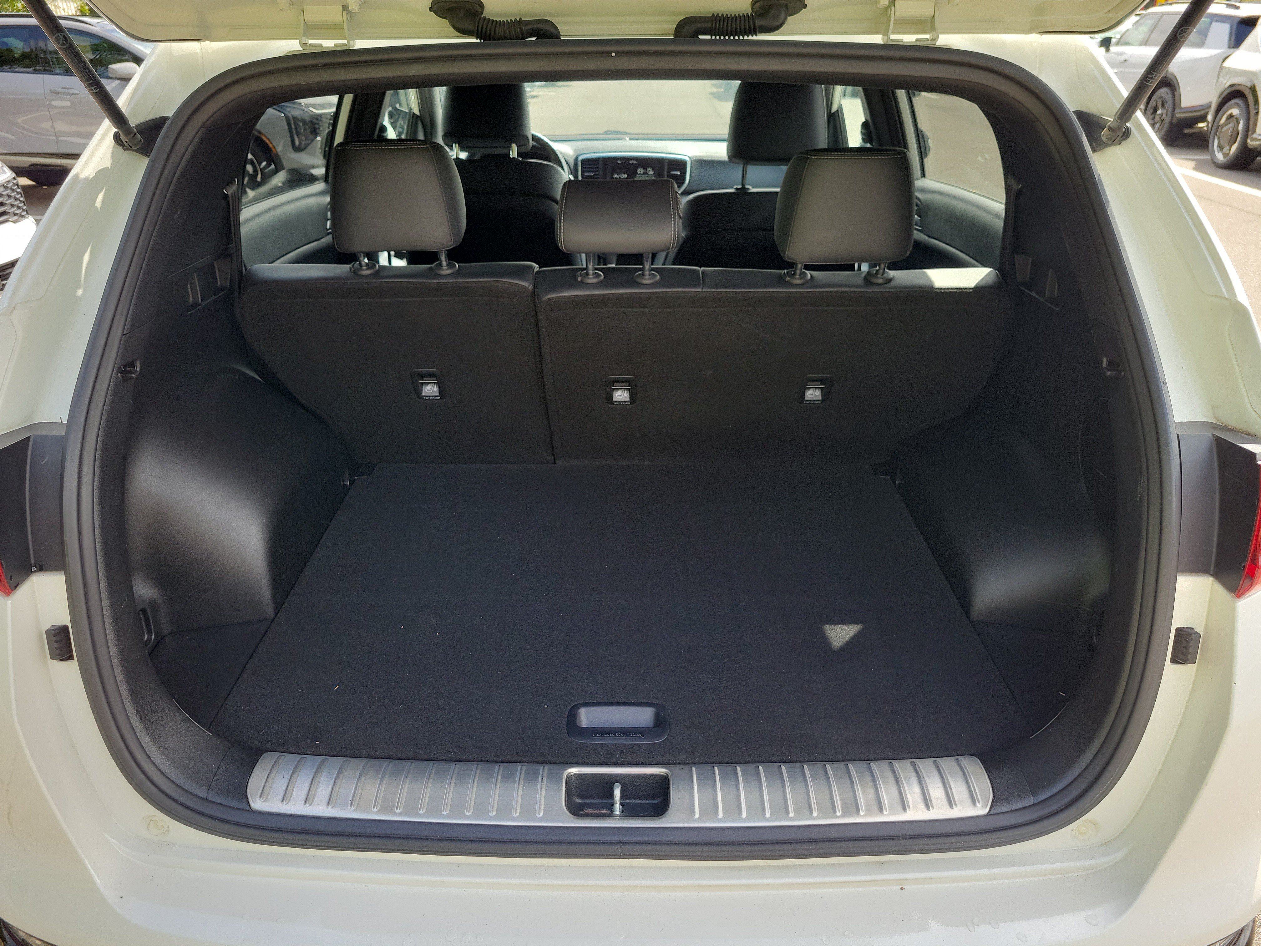 Used 2020 Kia Sportage S FWD image 14