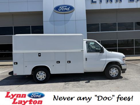 New 2026 Ford E-350 and Econoline 350 Super Duty w/ Power Equipment Group image 2