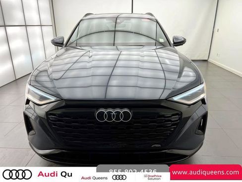 Used 2024 Audi Q8 e-tron Premium Plus image 2