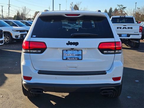 Used 2014 Jeep Grand Cherokee Summit image 5