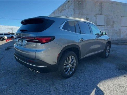 New 2026 Buick Enclave Preferred w/ Super Cruise Package image 8