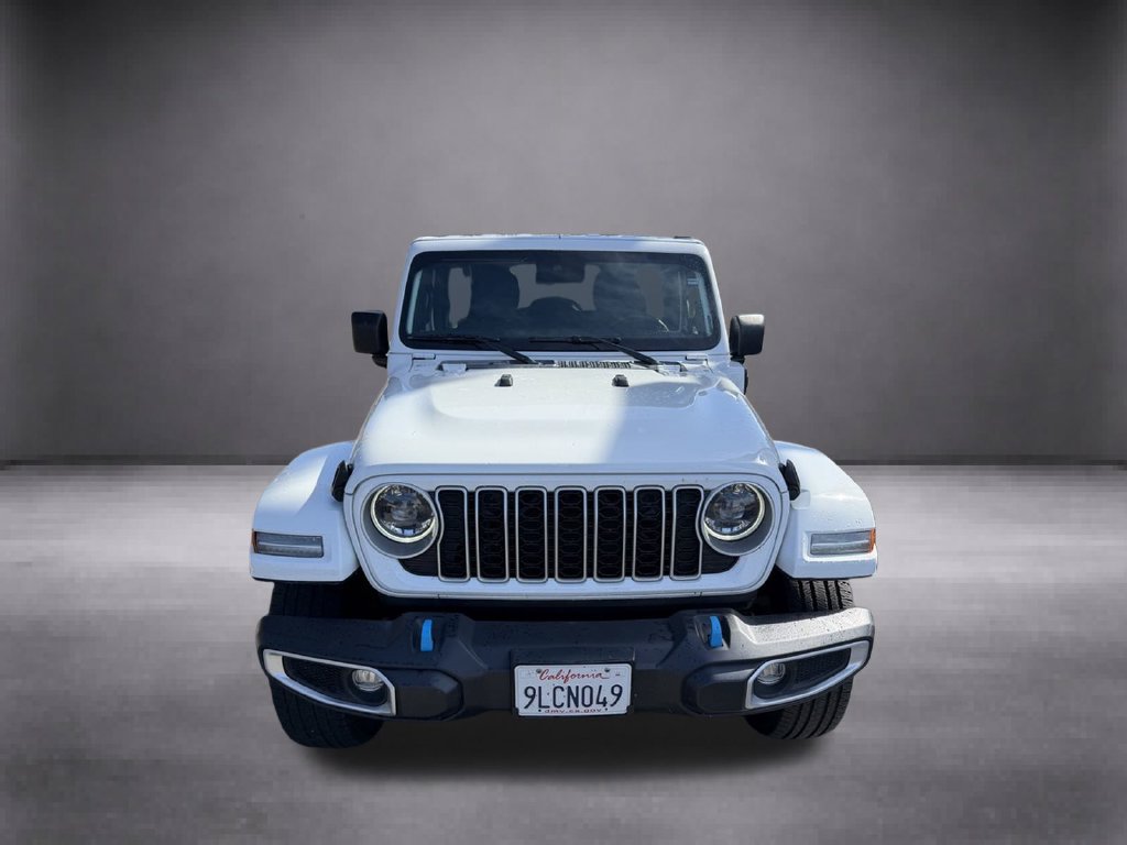 Used 2024 Jeep Wrangler Unlimited Sahara AWD/4WD image 3