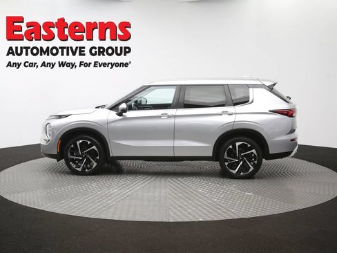 Used 2024 Mitsubishi Outlander SE AWD/4WD image 61