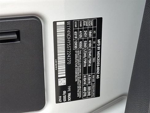 New 2025 Mercedes-Benz Sprinter 2500 image 17