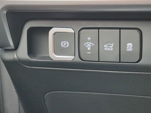 Used 2025 Hyundai Santa Fe SEL image 33