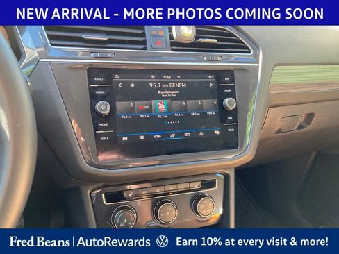 Used 2024 Volkswagen Tiguan Wolfsburg Edition FWD image 12