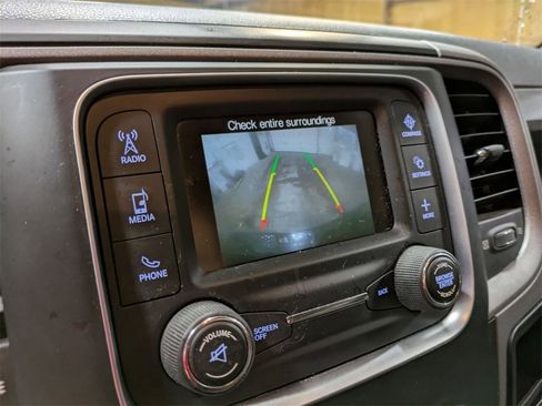 Used 2018 RAM 1500 Express w/ Black Ram 1500 Express Group image 17