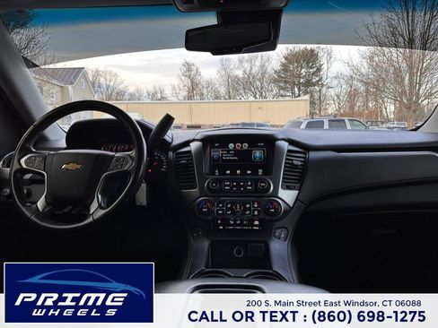 Used 2015 Chevrolet Suburban LT image 20
