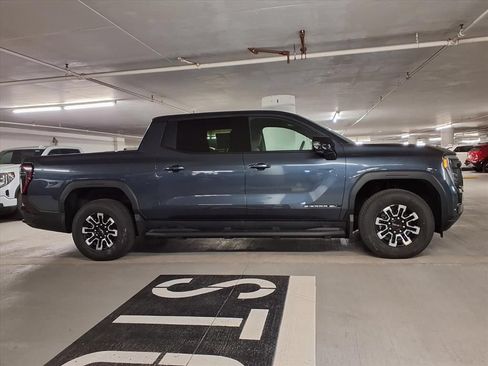 Used 2026 GMC Sierra EV Elevation w/ Premium Package AWD/4WD image 4