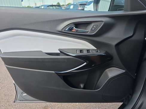 New 2026 Chevrolet Trax LT w/ Driver Confidence Package FWD image 17
