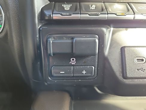 Used 2022 GMC Sierra 2500 Denali image 27