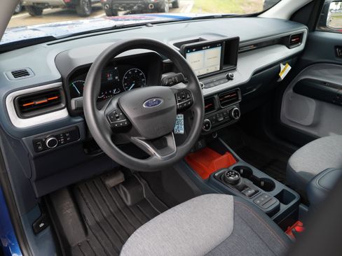 Used 2024 Ford Maverick XLT image 14