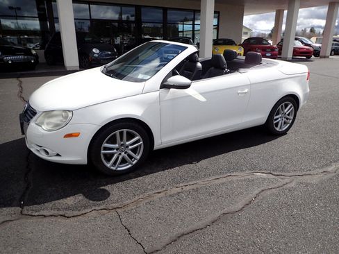 Used 2009 Volkswagen Eos Lux image 9