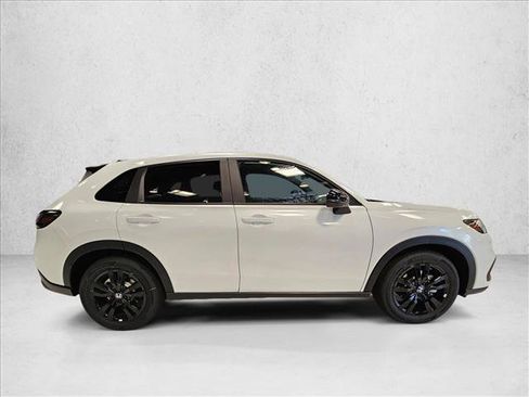 New 2027 Honda HR-V Sport image 5