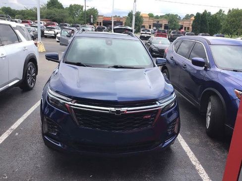 Used 2022 Chevrolet Equinox RS w/ RS Leather Package FWD image 1