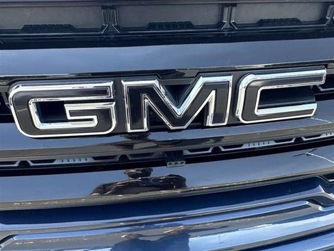 Used 2021 GMC Sierra 1500 Elevation w/ LPO, Elevation Black Package AWD/4WD image 29