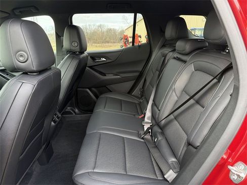 New 2026 Chevrolet Equinox LT w/ Convenience Package II image 18