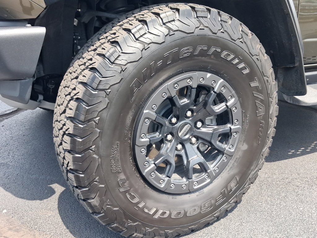 Used 2024 Ford Bronco Raptor w/ Interior Carbon Fiber Pack 6 AWD/4WD image 28