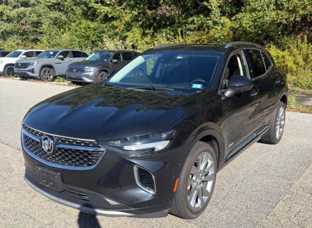 Used 2023 Buick Envision Avenir AWD/4WD image 1