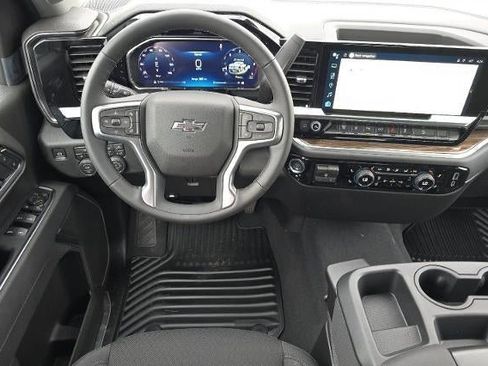 New 2026 Chevrolet Silverado 2500 LT w/ Trail Boss Package image 15