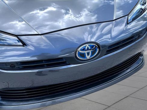 Used 2019 Toyota Prius Limited FWD image 30