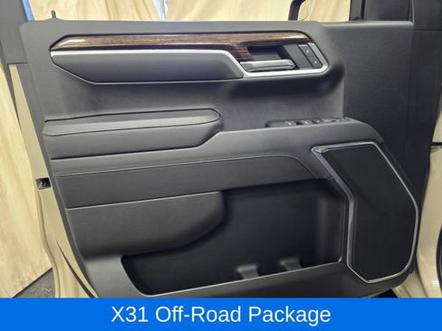 Used 2022 GMC Sierra 1500 Elevation AWD/4WD image 13