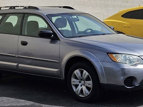 Used 2008 Subaru Outback 2.5i AWD/4WD image 7