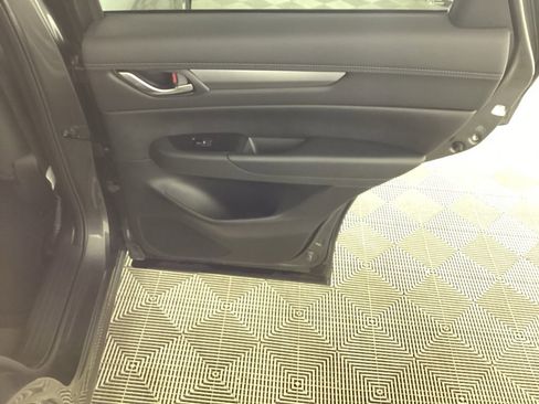 Used 2025 MAZDA CX-5 AWD 2.5 S w/ Preferred Package image 12