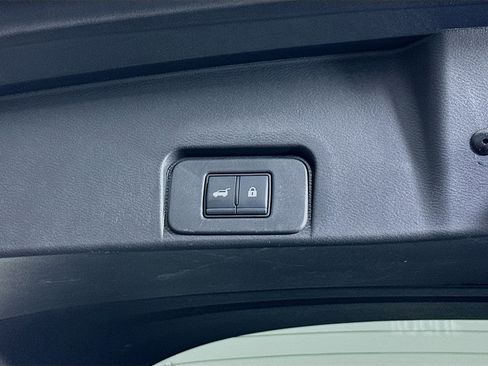 Used 2023 Nissan Rogue SL w/ SL Premium Package AWD/4WD image 30