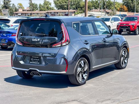 Used 2023 Kia Soul GT-Line w/ GT-Line Technology Package FWD image 7