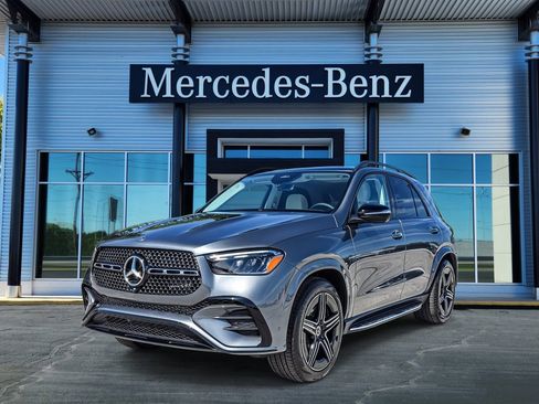 New 2026 Mercedes-Benz GLE 450 4MATIC image 3