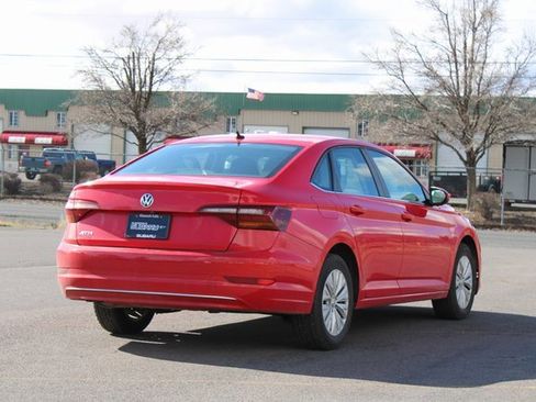 Used 2019 Volkswagen Jetta S w/ Driver Assistance Package image 5