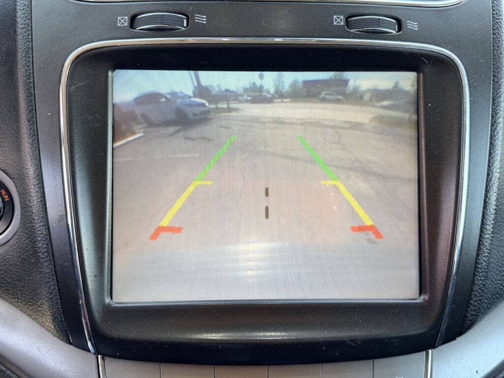 Used 2019 Dodge Journey Crossroad FWD image 24