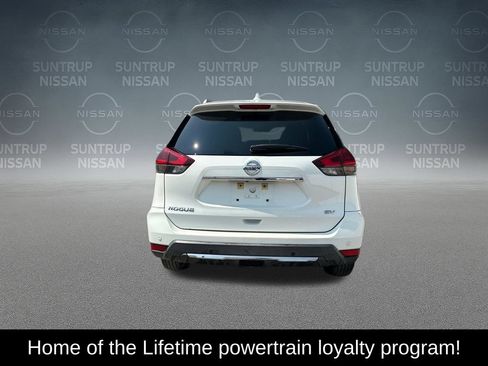 Used 2020 Nissan Rogue SV FWD image 4