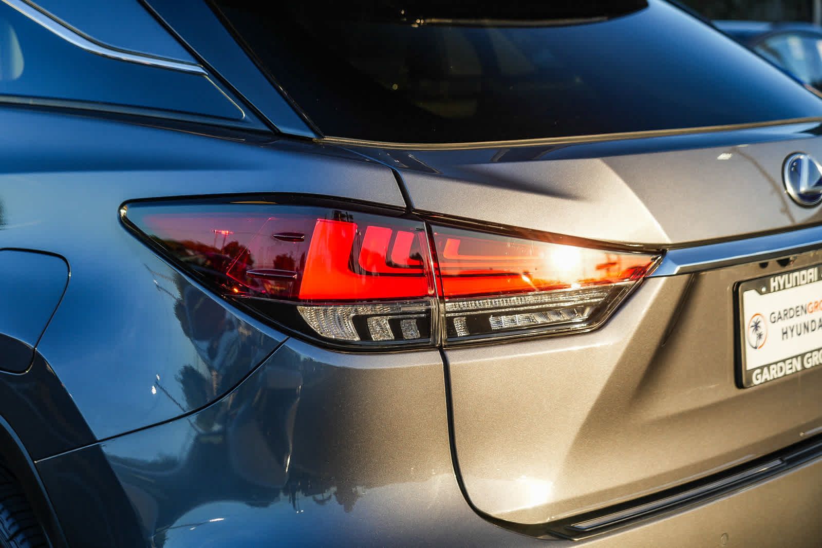 Used 2022 Lexus RX 450h AWD w/ Luxury Package image 9