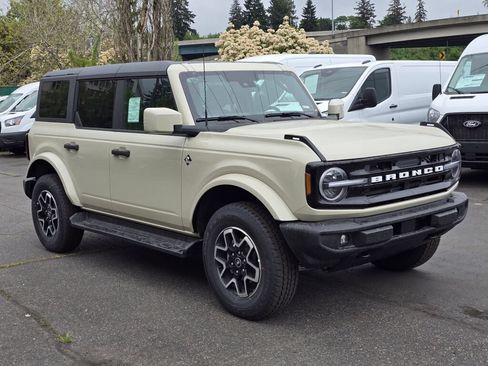 New 2026 Ford Bronco Outer Banks AWD/4WD image 7