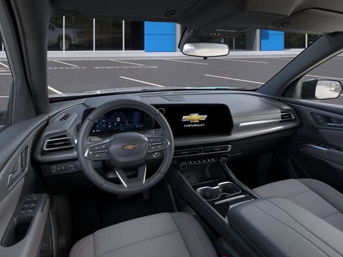 New 2026 Chevrolet Traverse LT FWD image 15