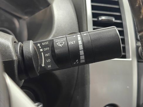 Used 2018 Nissan Frontier PRO-4X AWD/4WD image 35