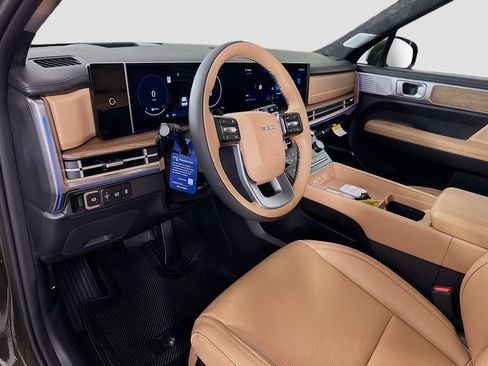 New 2026 Hyundai Santa Fe Calligraphy FWD image 9