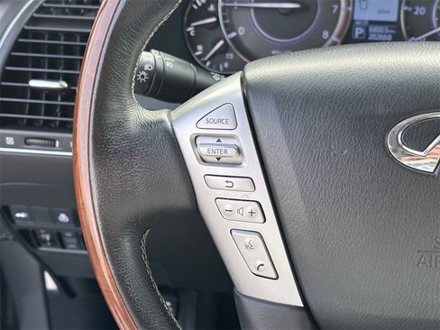 Used 2019 INFINITI QX80 Luxe w/ All-Season Package image 18