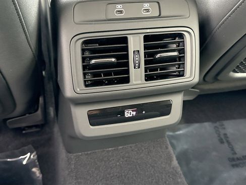 New 2025 Audi Q5 Premium image 18