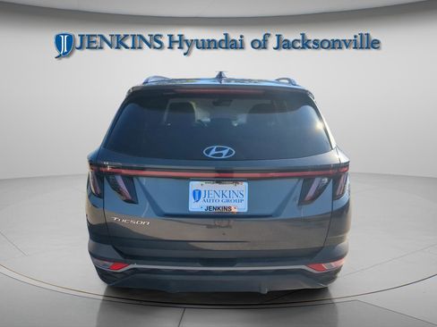 Used 2023 Hyundai Tucson SEL w/ Convenience Package image 12