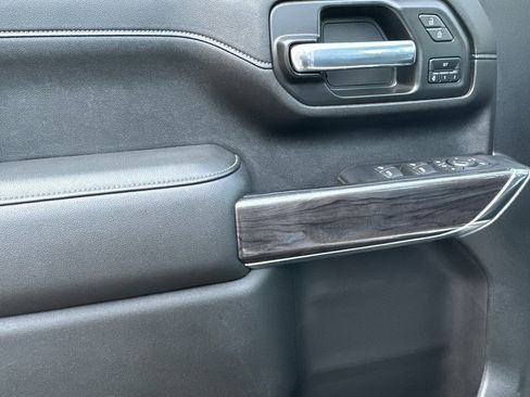 Certified 2022 Chevrolet Silverado 2500 LTZ image 11