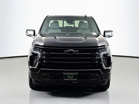 Certified 2025 Chevrolet Silverado 1500 High Country w/ Midnight Edition image 2