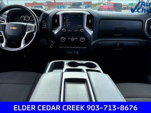 Used 2021 Chevrolet Silverado 1500 LT RWD image 16