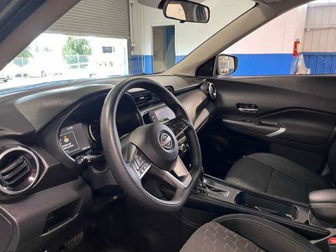 Used 2023 Nissan Kicks SV image 22