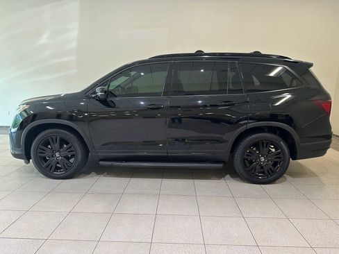 Used 2020 Honda Pilot Black Edition image 3