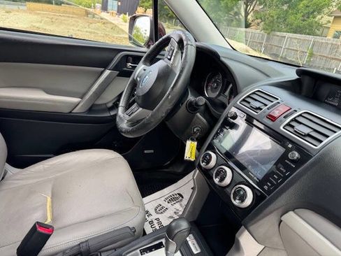 Used 2016 Subaru Forester 2.5i Limited AWD/4WD image 31