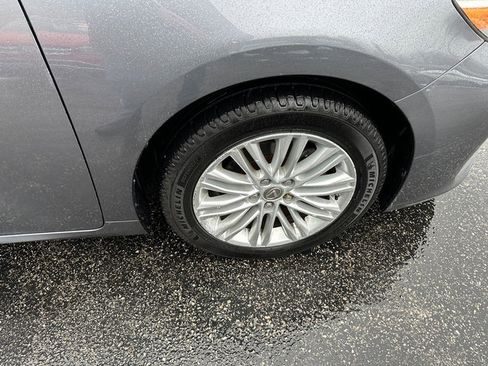 Used 2015 Lexus ES 350 image 28