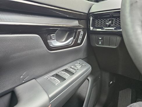 Used 2023 Honda CR-V Sport Touring image 29